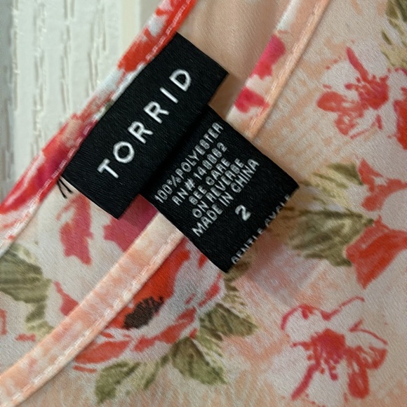 EUC Torrid Sheer Tank - Picture 6 of 8